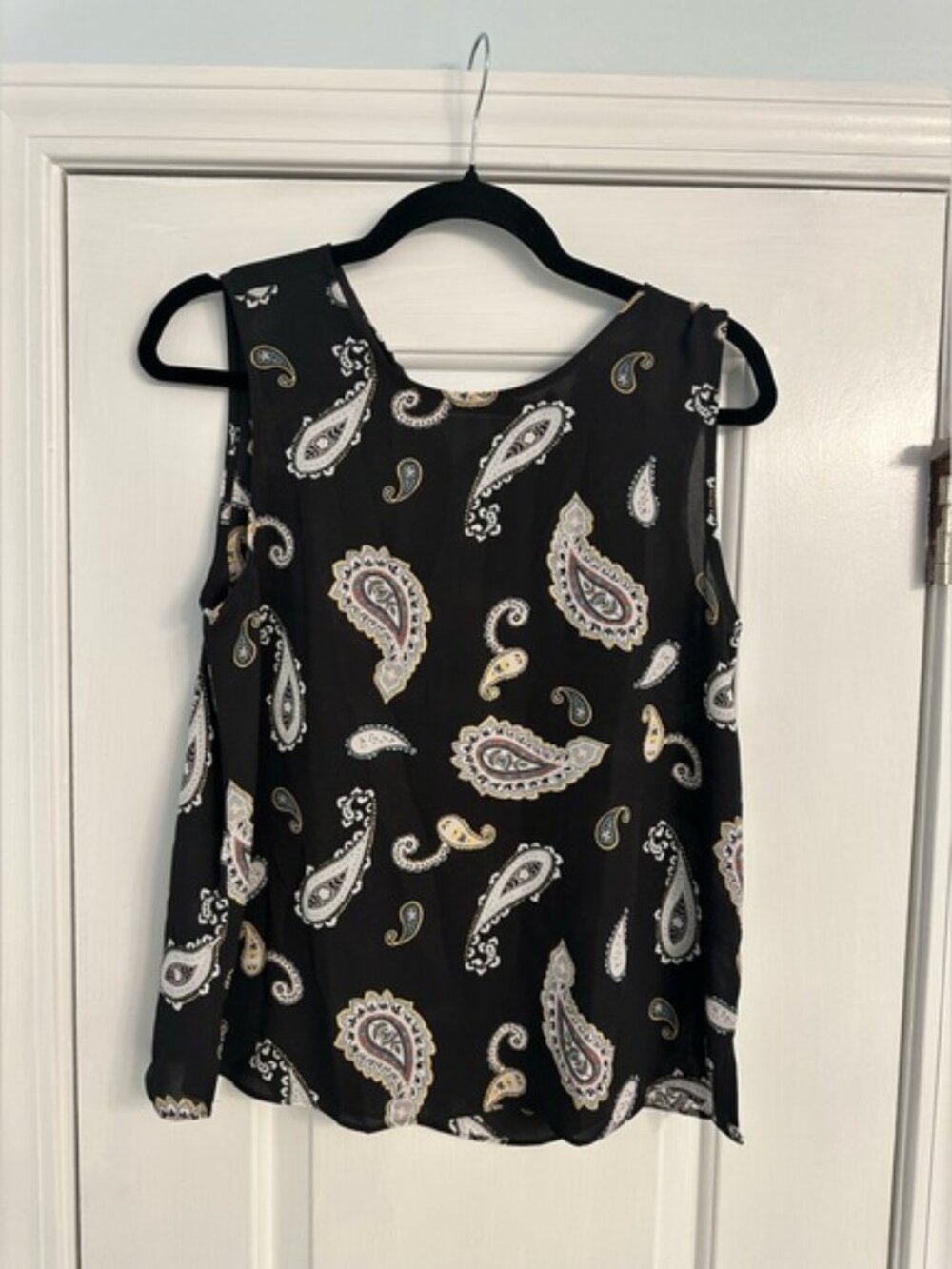 Loft Paisley Print Sleeveless Top - Black